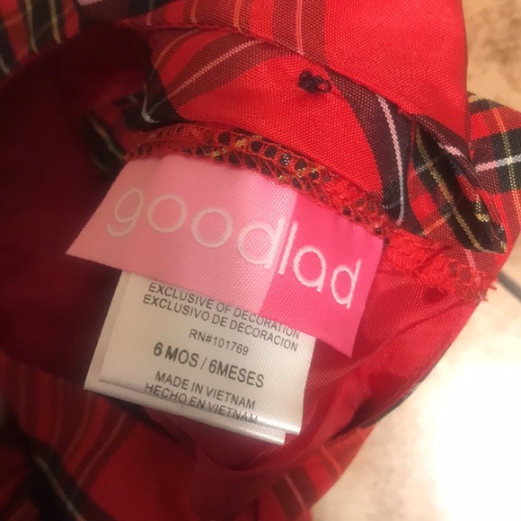 Good-lad red plaid Christmas baby girl dress size 6 months - Picture 8 of 9